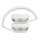 Фото Наушники Beats Solo 2 Wireless Headphones White (MHNH2ZM/A)